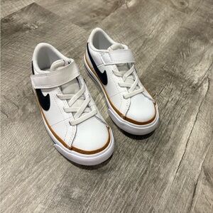 Brand new Nike court classics toddler size 9C